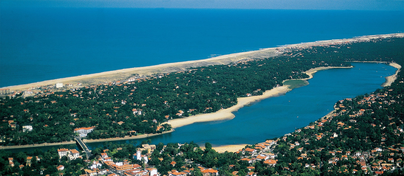 lac-canal-1600